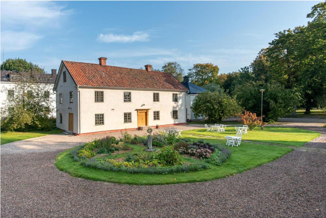 Hotell Dahlstroemska Garden Vadstena Bagian luar foto
