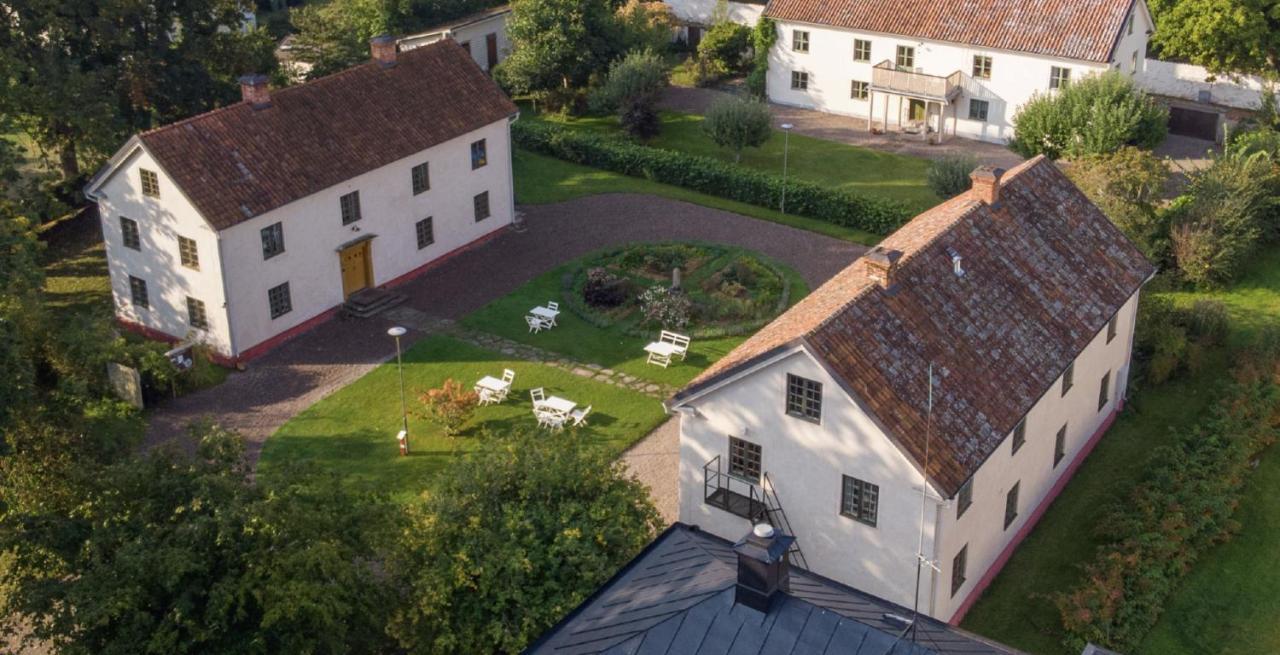 Hotell Dahlstromska Garden Vadstena Bagian luar foto