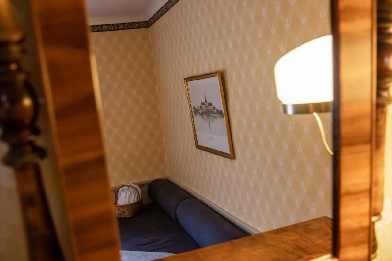 Hotell Dahlstroemska Garden Vadstena Bagian luar foto