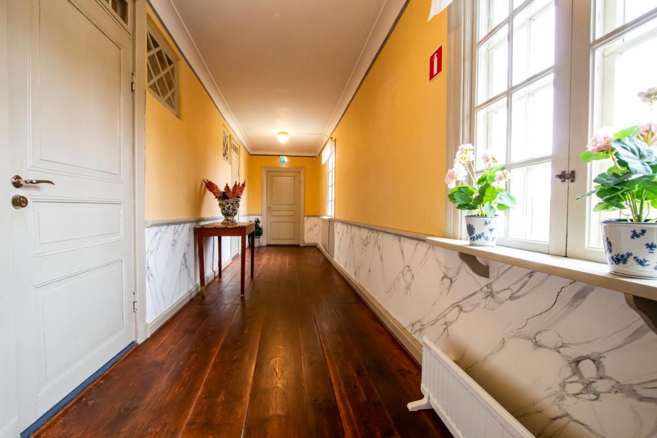 Hotell Dahlstroemska Garden Vadstena Bagian luar foto